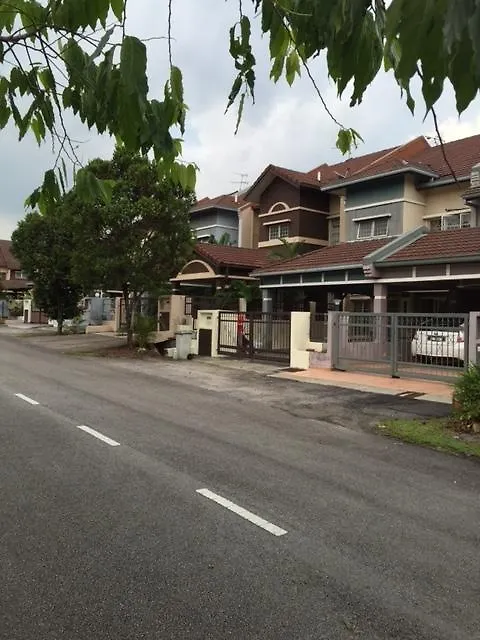 Magg'S Usj 3C Holiday Home Subang Jaya
