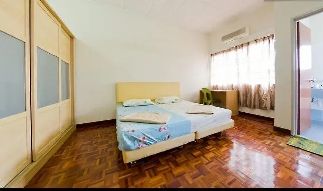 Magg\'S Usj 3C Holiday Home location