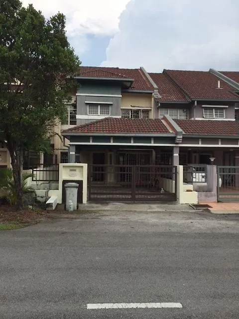 Magg'S Usj 3C Holiday Home Subang Jaya Malaysia